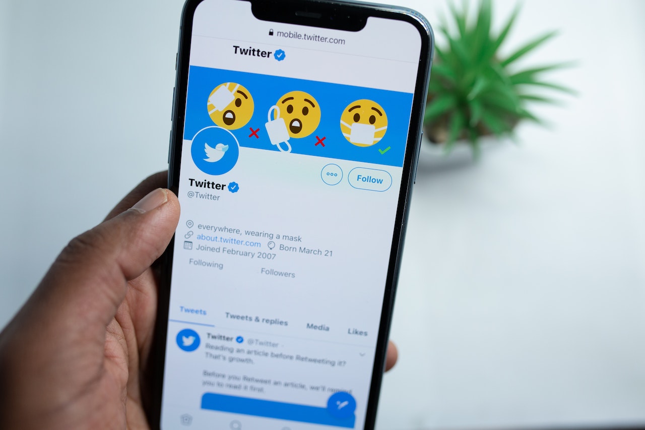 Social signals